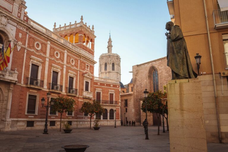 Valencia-jonny-james-M-J7gtp4m8c-unsplash